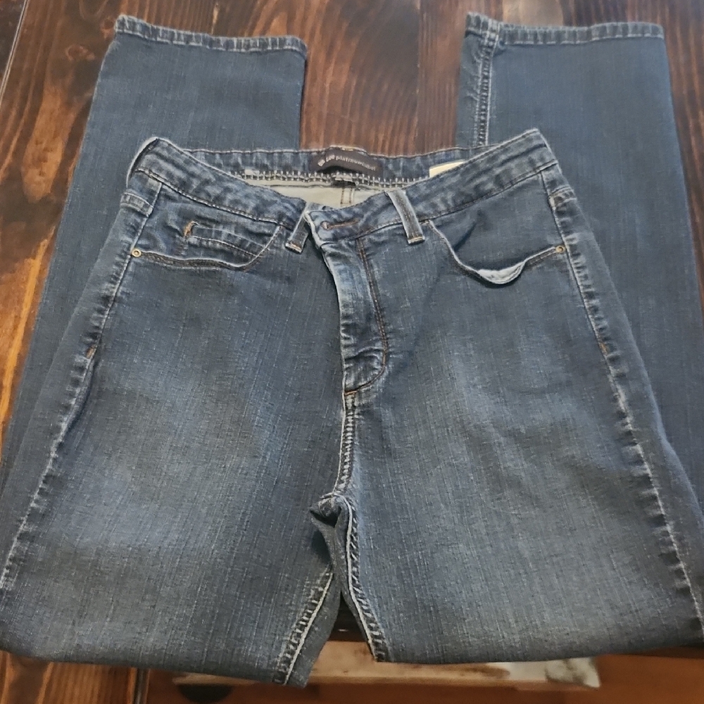 Lee Womens Straight-Leg Jeans in Dark Blue Wash